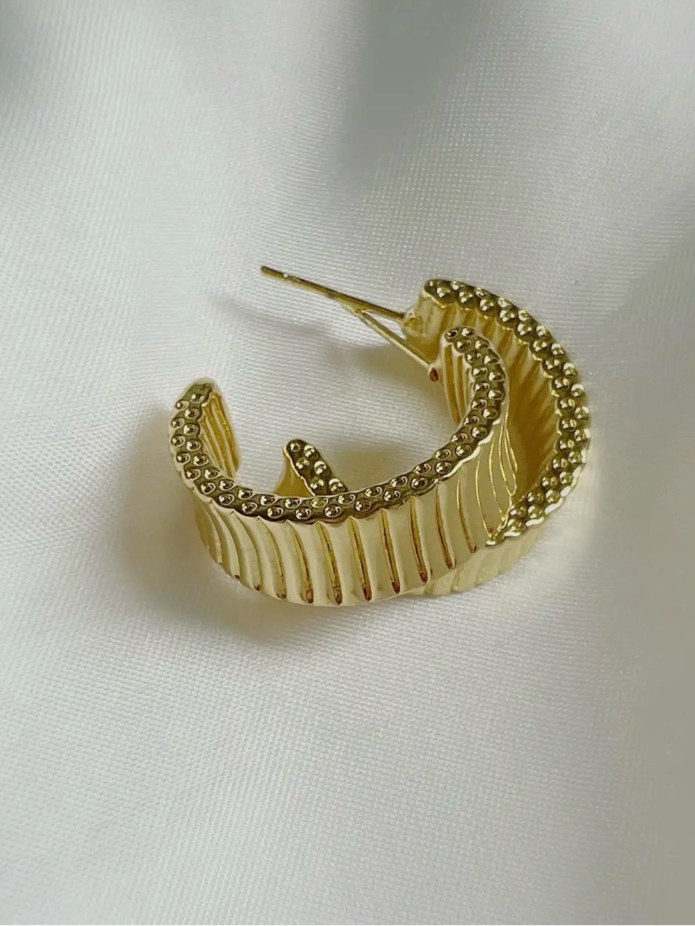 Rio Textured Hoop Earrings | Gold Filled